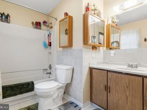 814 Caledonia Street, Philadelphia PA 19128