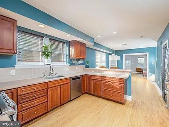 326 E 11TH Avenue, Conshohocken PA 19428