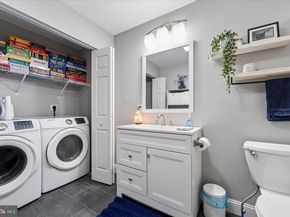 117 Hoffman Street, Philadelphia PA 19148