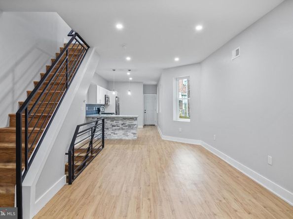 1656 S 54TH Street, Philadelphia PA 19143