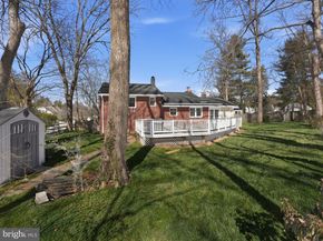 3015 Crane Drive, Falls Church VA 22042