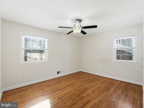 3015 Crane Drive, Falls Church VA 22042