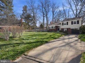 3015 Crane Drive, Falls Church VA 22042