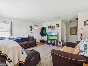 205-207 Delmar Street, Philadelphia PA 19128