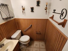 1317 Barnaby Terrace SE, Washington DC 20032