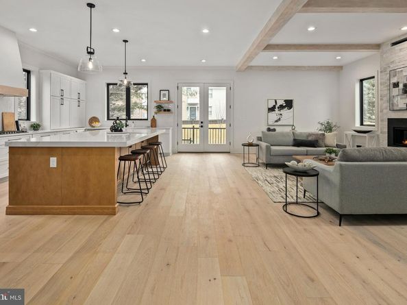 126 S Highland Street, Arlington VA 22204