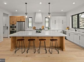 126 S Highland Street, Arlington VA 22204