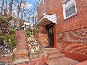 3707 Kemper Road, Arlington VA 22206