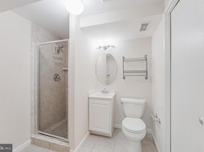 11433 Beechgrove Lane, Potomac MD 20854