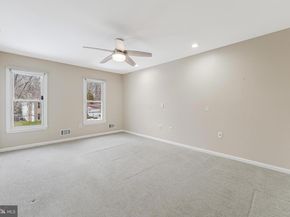 11433 Beechgrove Lane, Potomac MD 20854