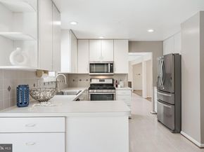 11433 Beechgrove Lane, Potomac MD 20854