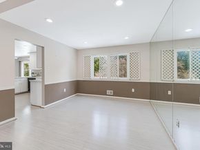 11433 Beechgrove Lane, Potomac MD 20854