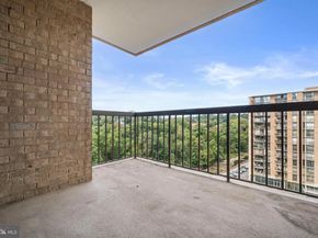 4500 S Four Mile Run Drive S 910, Arlington VA 22204