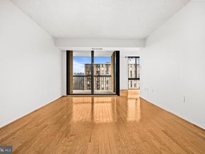 4500 S Four Mile Run Drive S 910, Arlington VA 22204