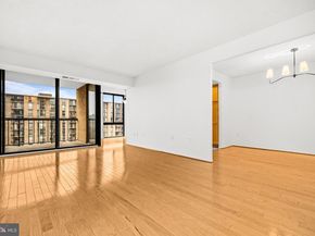 4500 S Four Mile Run Drive S 910, Arlington VA 22204