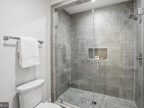 7603 Burnside Court, Falls Church VA 22043