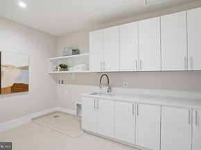 7603 Burnside Court, Falls Church VA 22043