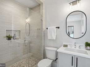 7603 Burnside Court, Falls Church VA 22043