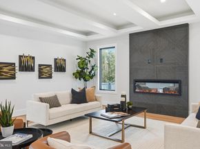 7603 Burnside Court, Falls Church VA 22043