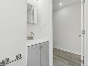 1541 N 9TH Street, Philadelphia PA 19122