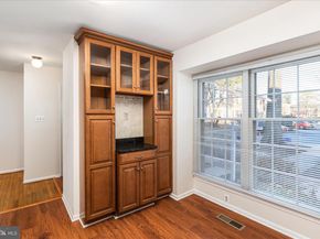 4432 Chase Park Court, Annandale VA 22003