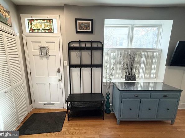 512 Fitzwater Street R, Philadelphia PA 19147