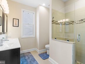 286 Parker Avenue C, Philadelphia PA 19128