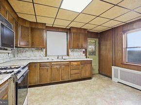 1012 E Moyamensing Avenue, Philadelphia PA 19147