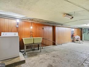 1012 E Moyamensing Avenue, Philadelphia PA 19147