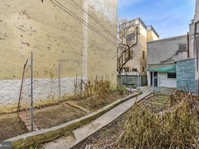 1012 E Moyamensing Avenue, Philadelphia PA 19147