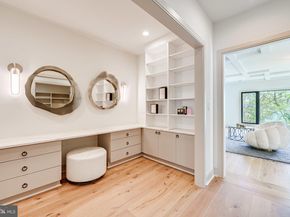6634 Brawner Street, Mclean VA 22101