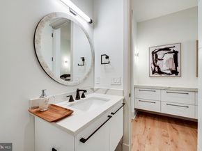 6634 Brawner Street, Mclean VA 22101