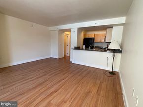 800 4TH Street SW N103, Washington DC 20024