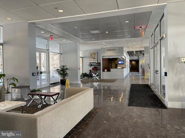 800 4TH Street SW N103, Washington DC 20024