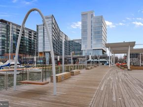 800 4TH Street SW N103, Washington DC 20024