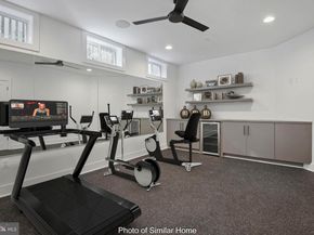 2005 N Taylor Street, Arlington VA 22207