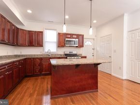 1911 17TH Street SE, Washington DC 20020