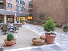 1420 Locust Street 15B, Philadelphia PA 19102