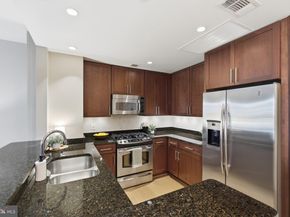 2050 Jamieson Avenue 1005, Alexandria VA 22314