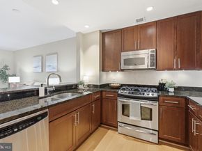 2050 Jamieson Avenue 1005, Alexandria VA 22314