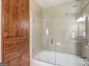 2050 Jamieson Avenue 1005, Alexandria VA 22314