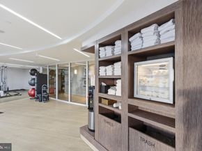 2050 Jamieson Avenue 1005, Alexandria VA 22314