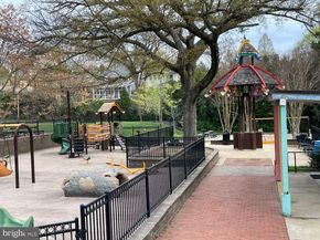 2901 Newark St NW, Washington DC 20008