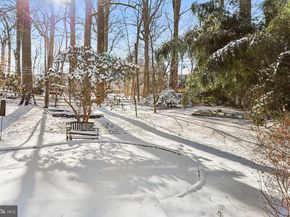 923 Winding Lane, Media PA 19063