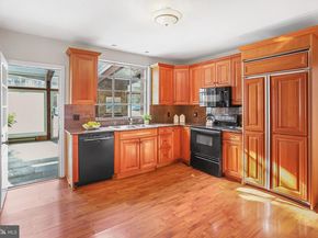 923 Winding Lane, Media PA 19063