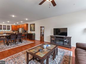 484 Rowan Street, Warminster PA 18974