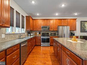 484 Rowan Street, Warminster PA 18974