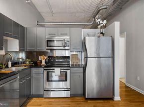 2200 Arch Street 409, Philadelphia PA 19103