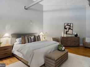 2200 Arch Street 409, Philadelphia PA 19103