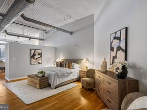 2200 Arch Street 409, Philadelphia PA 19103